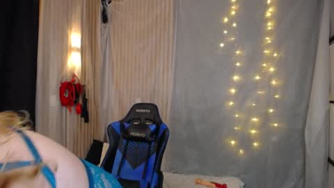 Snapshot of julia_sweet1_ chatting on January 23, 2025, 4:09 am Juliana online show from January 23, 2025, 4:09 am