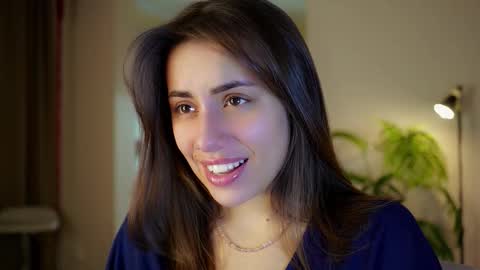 Snapshot of juliacontrol chatting on February 27, 2026, 2:39 pm Molly online show from February 27, 2026, 2:39 pm