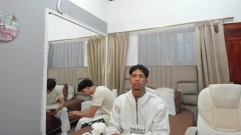 julian billy online show from February 12, 2025, 11:40 am