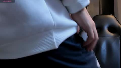 JULIAN  online show from February 3, 2026, 11:15 am