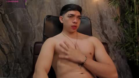 JULIAN  online show from March 11, 2026, 11:27 am