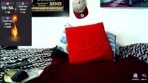 Julian independent model online show from February 27, 2025, 7:23 am