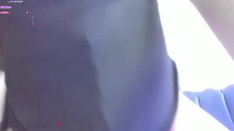 Juliana online show from March 6, 2025, 7:21 pm