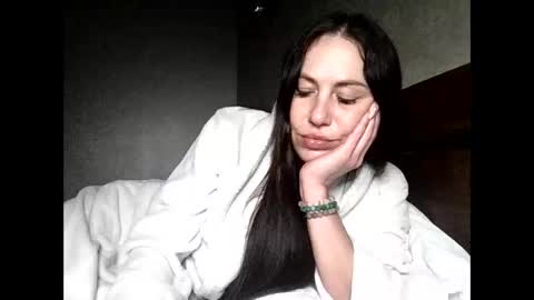 Snapshot of julianagold1 chatting on April 2, 2026, 4:37 pm julianagold1 online show from April 2, 2026, 4:37 pm