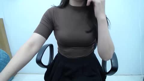 julie9x online show from March 12, 2026, 9:43 pm