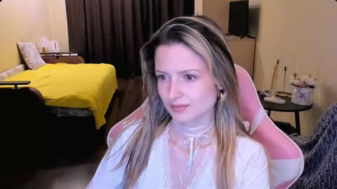 Julie online show from March 14, 2026, 3:39 pm