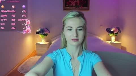 julieblazex online show from June 1, 2026, 7:59 pm