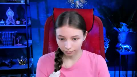 juliedaniel online show from September 26, 2025, 5:11 am