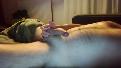 Snapshot of julien3327 chatting on February 22, 2025, 10:20 pm julien3327 online show from February 22, 2025, 10:20 pm