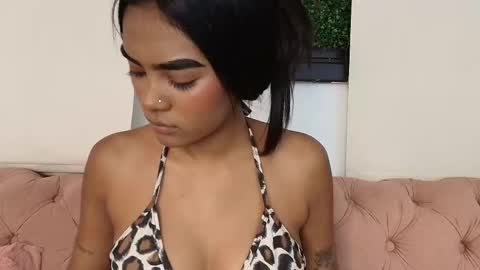 Juli online show from November 19, 2025, 7:03 pm