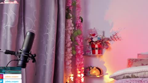 Juli  online show from January 9, 2025, 7:31 am