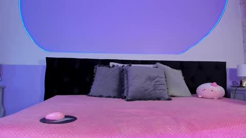 Julieta  online show from October 3, 2025, 11:51 am