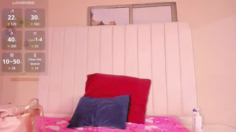 Julieta  IG juietaflower06 online show from January 8, 2026, 1:02 pm