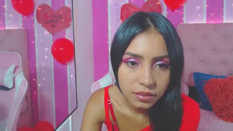 julieta_fn online show from February 14, 2025, 5:03 pm