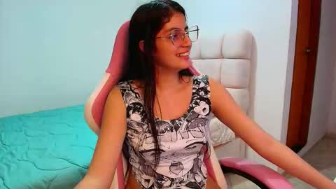 julieta_rose19 online show from November 15, 2025, 3:48 am