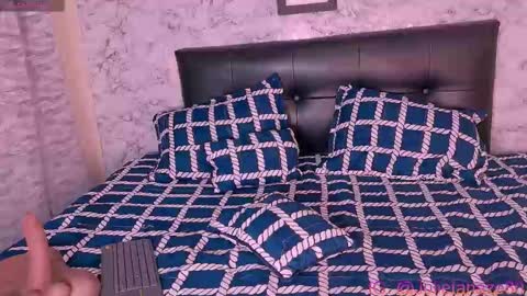 Julietahazze online show from January 7, 2026, 2:14 am