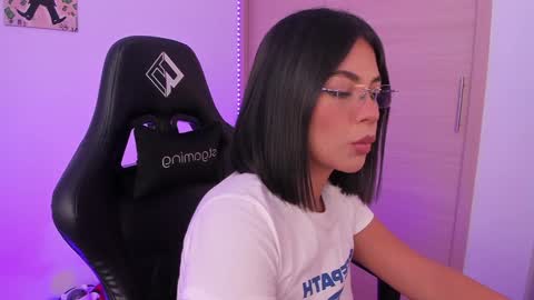 Julieta  online show from January 20, 2025, 1:53 pm