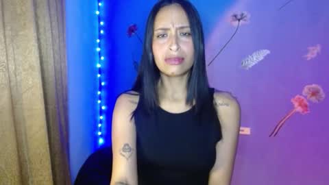 Michelle Smith  online show from November 15, 2025, 10:12 am