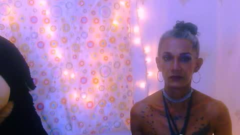 Julieth Wolf online show from January 14, 2026, 4:40 am