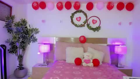 Snapshot of julietha_bianco_ chatting on September 22, 2025, 1:46 pm Julietha online show from September 22, 2025, 1:46 pm