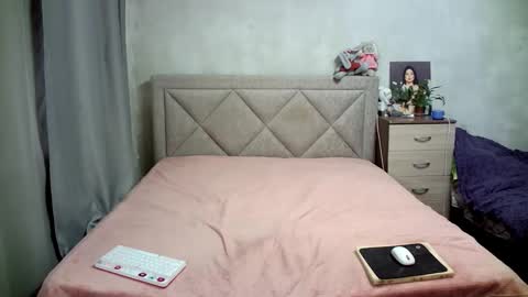 Julietkitty online show from February 27, 2025, 8:17 am