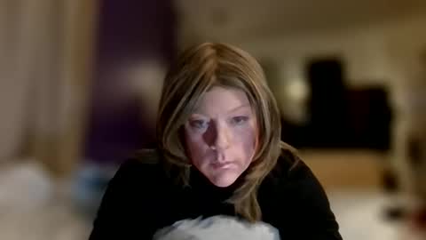 Julie TS online show from January 13, 2026, 4:29 am