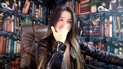 Julietta Jackson online show from March 25, 2026, 8:15 pm