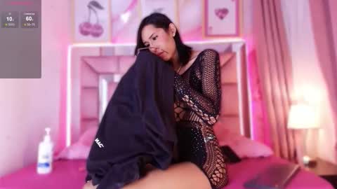   J U L L I E T A F O X   online show from March 24, 2026, 4:17 am