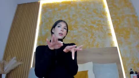 Julieta online show from March 23, 2026, 11:25 am