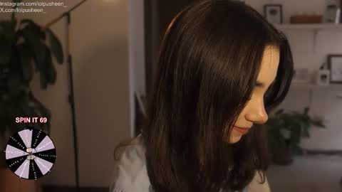 Juliette Dee online show from February 10, 2026, 9:30 pm