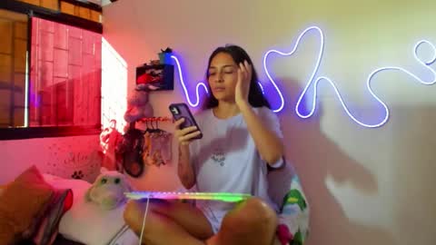 juliette online show from October 22, 2025, 8:52 pm