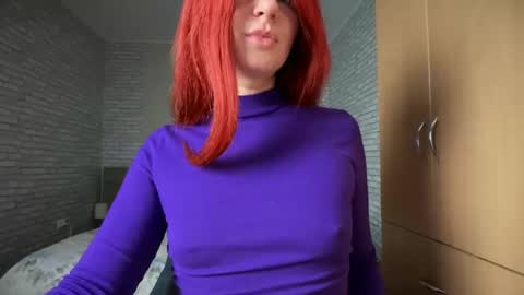 Rose online show from December 16, 2024, 7:32 pm