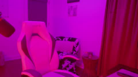 Goddess Endigo online show from April 6, 2026, 7:09 am