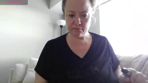 Juli Monroe online show from January 12, 2026, 2:44 pm