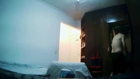 Snapshot of juneandmia chatting on January 19, 2025, 7:15 pm Mia online show from January 19, 2025, 7:15 pm