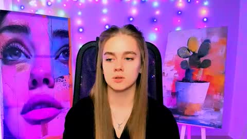 Snapshot of junewoods chatting on February 10, 2026, 7:23 am junewoods online show from February 10, 2026, 7:23 am