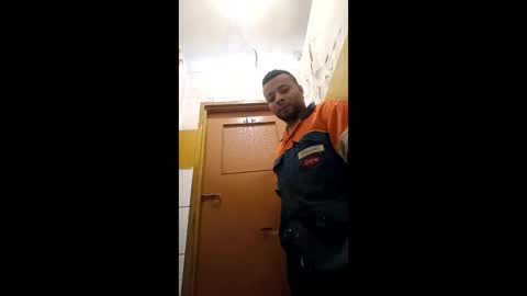 Snapshot of junior1033760 chatting on April 1, 2026, 8:48 am junior1033760 online show from April 1, 2026, 8:48 am