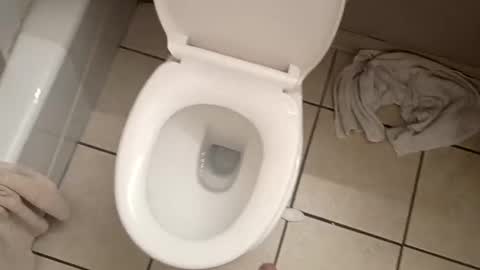 Snapshot of junior69king chatting on December 20, 2025, 12:12 pm manolito online show from December 20, 2025, 12:12 pm