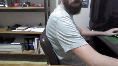 juniorextr_18_ online show from April 13, 2026, 10:48 pm