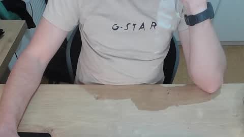 junk2711 online show from March 24, 2026, 2:11 pm