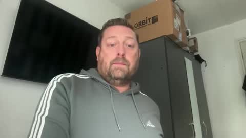 Snapshot of junky345 chatting on October 12, 2025, 1:10 pm Junky online show from October 12, 2025, 1:10 pm