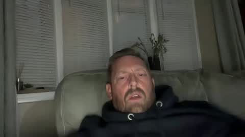 Junky online show from June 3, 2026, 8:58 pm