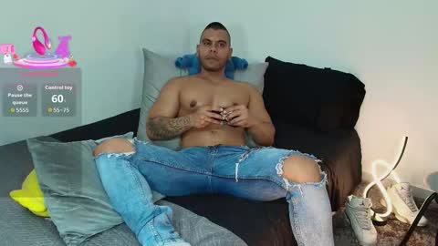 junniormontaner online show from February 22, 2026, 1:29 am