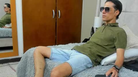 Jupiter online show from December 4, 2025, 5:32 pm