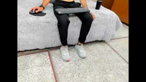 Jupiter online show from January 6, 2026, 7:06 pm