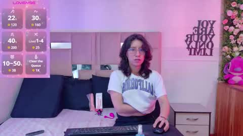 Snapshot of jupiter_saturno chatting on September 23, 2025, 6:44 pm Jupiter y Saturno online show from September 23, 2025, 6:44 pm