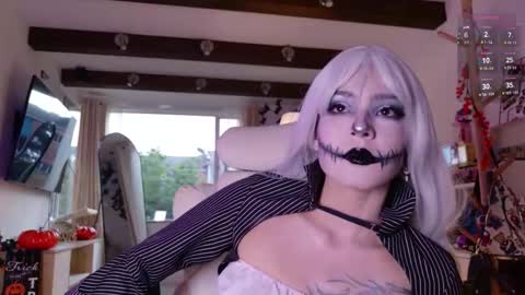 Welcome to my new account online show from November 4, 2025, 9:25 pm