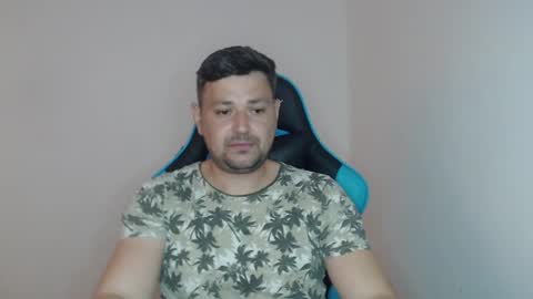 Alex online show from April 1, 2026, 11:33 am