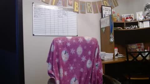 Your Zaddy online show from November 5, 2025, 7:52 am