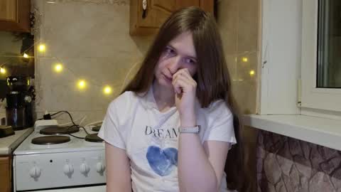 just_k1tty online show from October 31, 2025, 3:02 pm